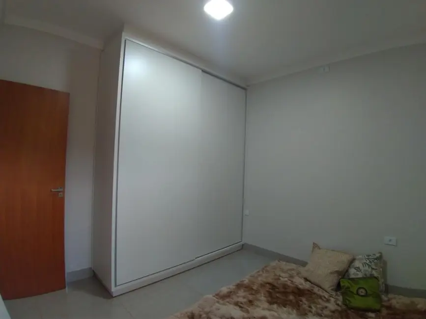 Foto 9 de Casa com 3 quartos à venda, 241m2 em Itumbiara - GO