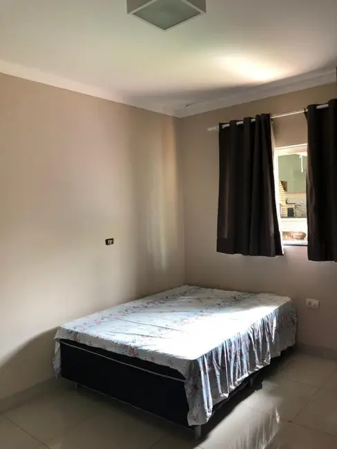 Foto 9 de Casa com 4 quartos à venda, 218m2 em Itumbiara - GO