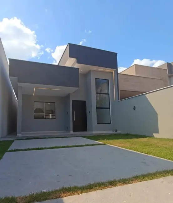Foto 1 de Casa com 2 quartos à venda, 70m2 em Itumbiara - GO