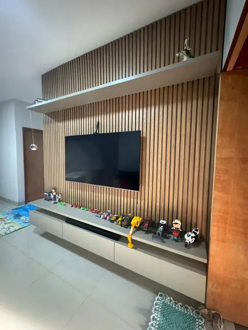 Foto 3 de Casa com 3 quartos à venda, 130m2 em Itumbiara - GO