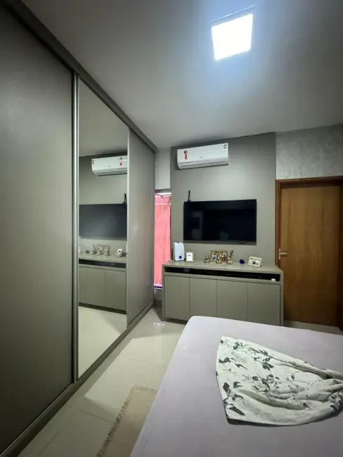 Foto 9 de Casa com 3 quartos à venda, 130m2 em Itumbiara - GO