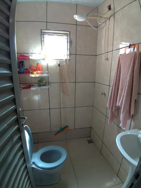 Foto 8 de Casa com 2 quartos à venda, 200m2 em Arapora - MG