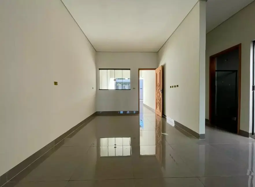 Foto 5 de Casa com 3 quartos à venda, 100m2 em Itumbiara - GO