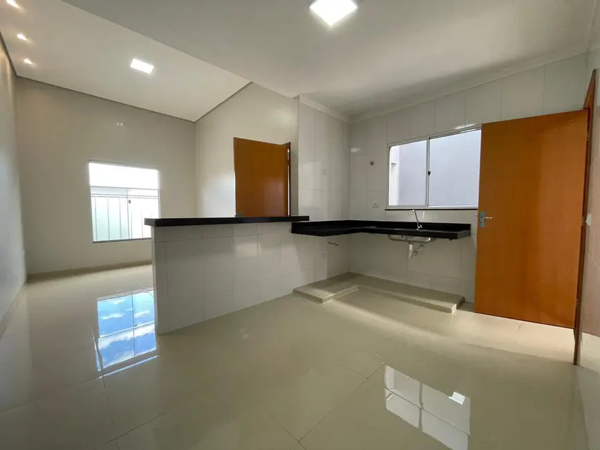 Casa com 3 quartos à venda, 75m2 em Itumbiara - GO - imagem 8 Foto 8 de Casa com 3 quartos à venda, 75m2 em Itumbiara - GO