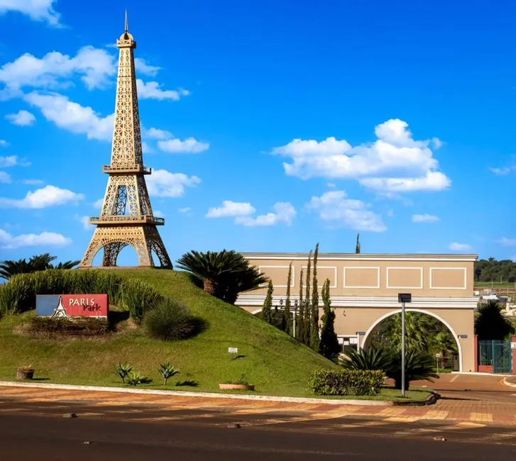 Terreno / Lote à venda em Arapora - MG - imagem 2 Foto 2 de Terreno / Lote à venda em Arapora - MG