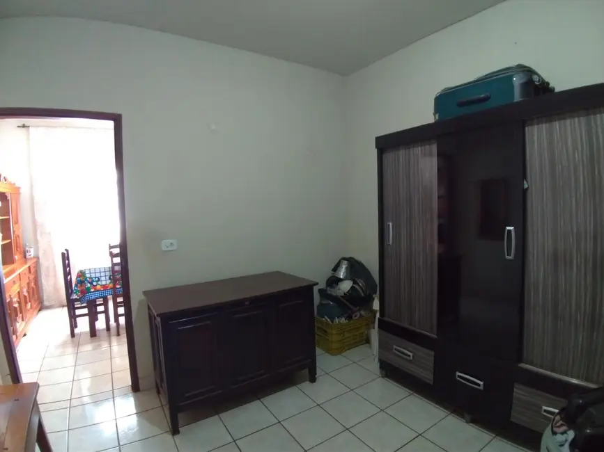 Foto 6 de Casa com 2 quartos à venda, 90m2 em Itumbiara - GO
