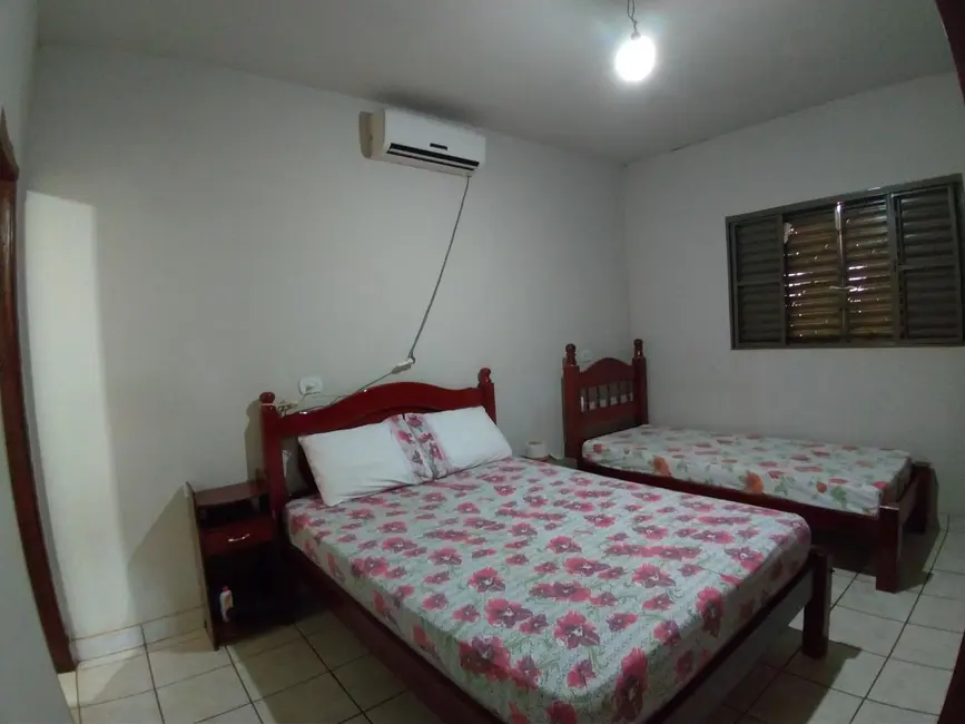 Foto 8 de Casa com 2 quartos à venda, 90m2 em Itumbiara - GO