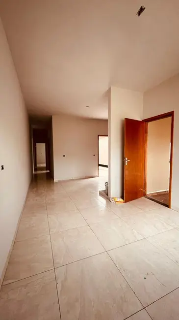 Foto 3 de Casa com 2 quartos à venda em Itumbiara - GO
