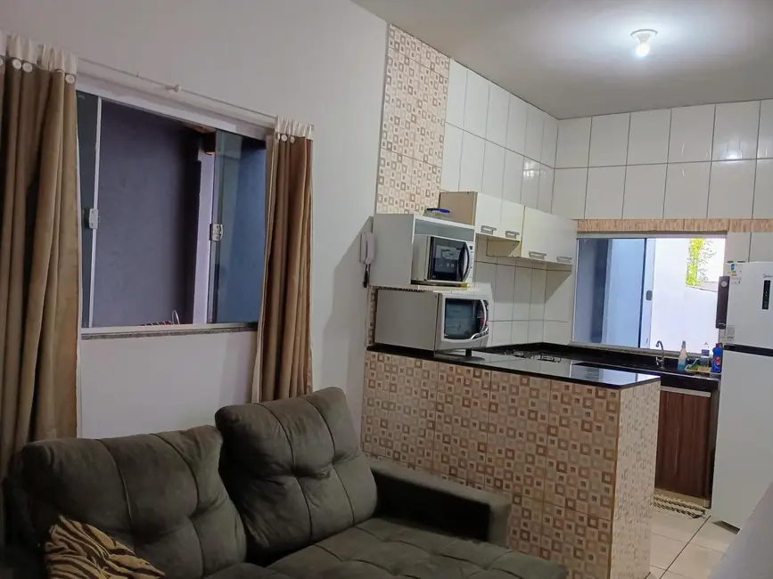 Foto 3 de Casa com 2 quartos à venda, 70m2 em Arapora - MG