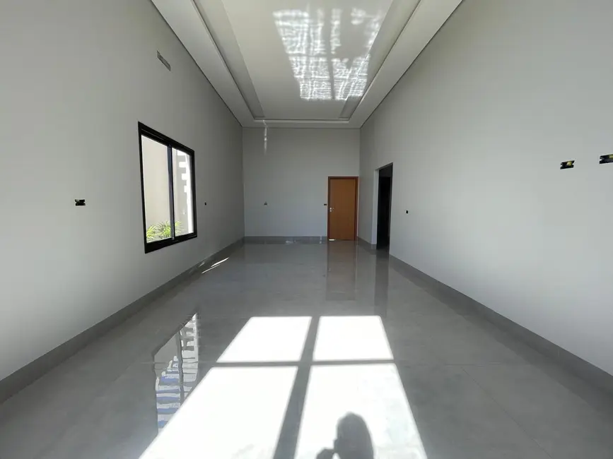 Foto 4 de Casa com 3 quartos à venda, 210m2 em Itumbiara - GO