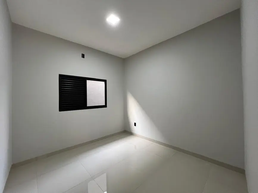 Foto 7 de Casa com 3 quartos à venda, 163m2 em Itumbiara - GO