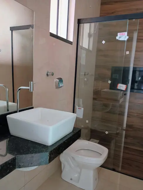 Foto 5 de Casa com 3 quartos à venda, 100m2 em Itumbiara - GO