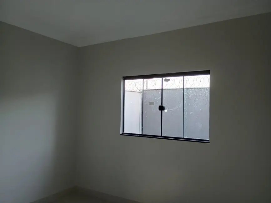 Casa com 3 quartos à venda em Itumbiara - GO - imagem 6 Foto 6 de Casa com 3 quartos à venda em Itumbiara - GO