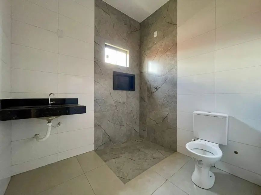 Foto 8 de Casa com 3 quartos à venda em Itumbiara - GO