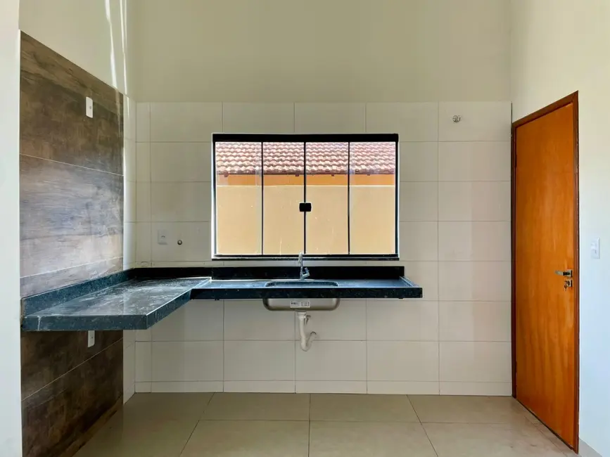 Foto 5 de Casa com 3 quartos à venda em Itumbiara - GO