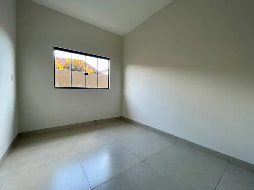 Foto 6 de Casa com 3 quartos à venda em Itumbiara - GO