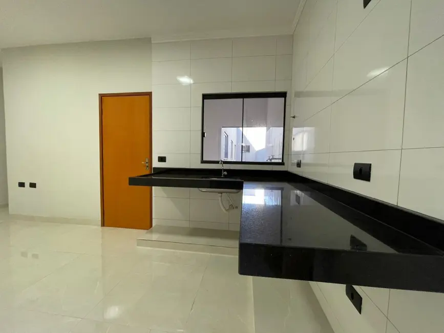 Foto 6 de Casa com 3 quartos à venda em Itumbiara - GO