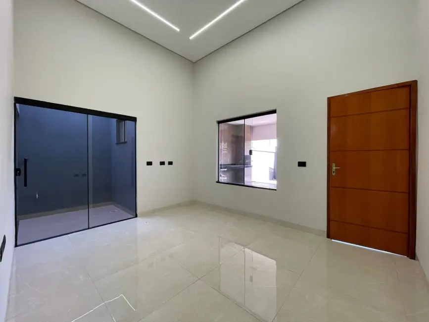 Foto 4 de Casa com 3 quartos à venda em Itumbiara - GO