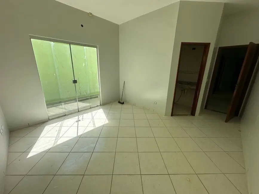 Foto 3 de Casa com 4 quartos à venda, 280m2 em Itumbiara - GO