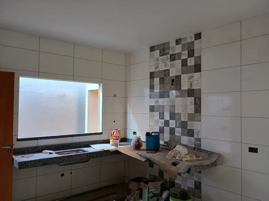 Foto 3 de Casa com 3 quartos à venda em Itumbiara - GO