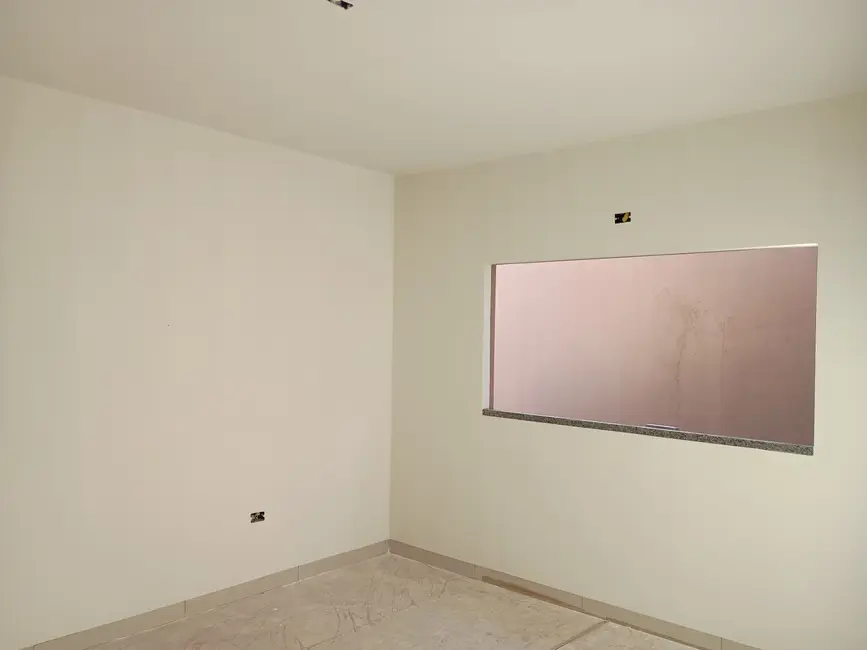 Foto 4 de Casa com 3 quartos à venda em Itumbiara - GO