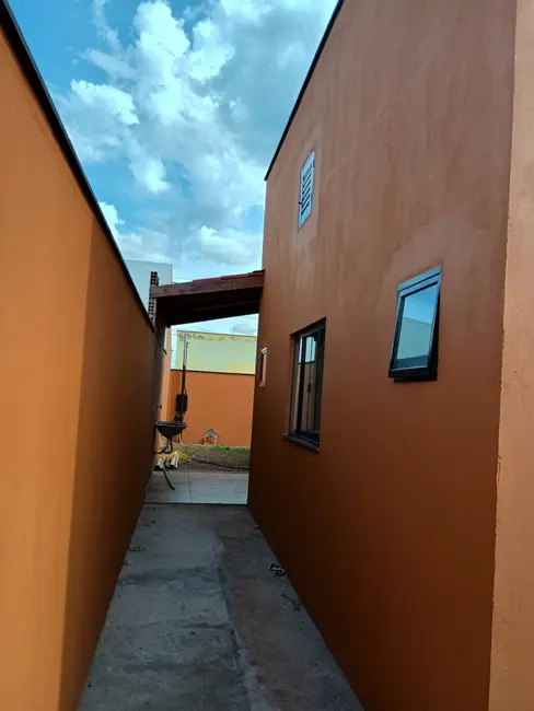 Foto 9 de Casa com 3 quartos à venda em Arapora - MG