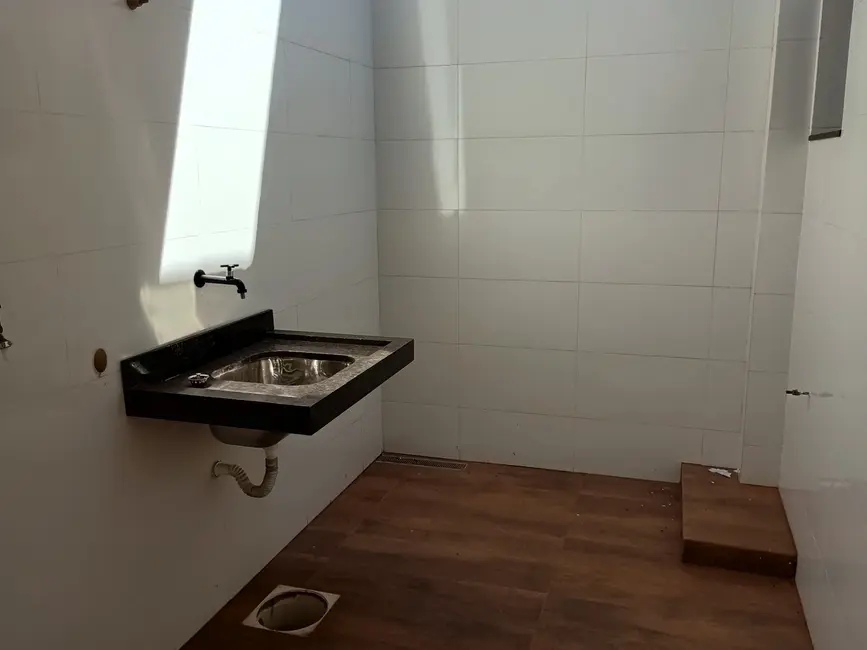 Casa com 2 quartos à venda, 64m2 em Arapora - MG - imagem 9 Foto 9 de Casa com 2 quartos à venda, 64m2 em Arapora - MG