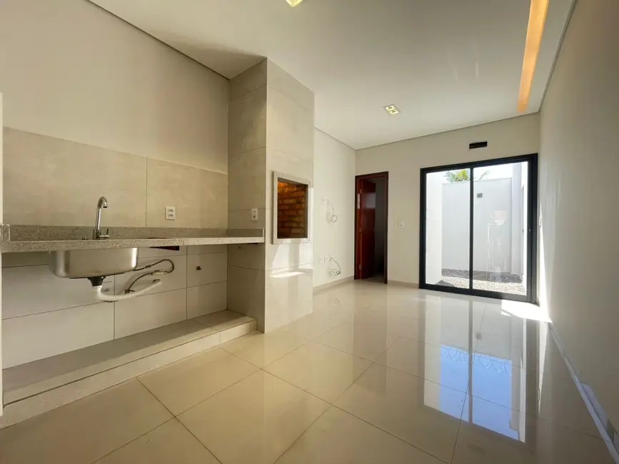 Casa com 3 quartos à venda, 175m2 em Itumbiara - GO - imagem 9 Foto 9 de Casa com 3 quartos à venda, 175m2 em Itumbiara - GO