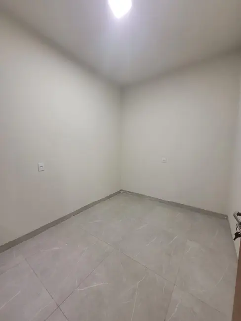 Casa com 3 quartos à venda em Itumbiara - GO - imagem 7 Foto 7 de Casa com 3 quartos à venda em Itumbiara - GO