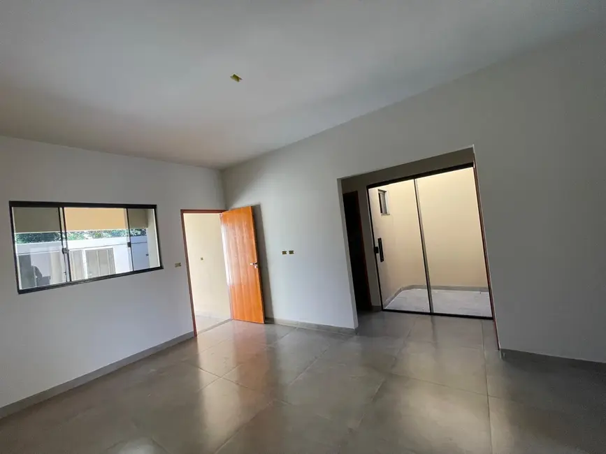 Foto 6 de Casa com 3 quartos à venda, 88m2 em Itumbiara - GO
