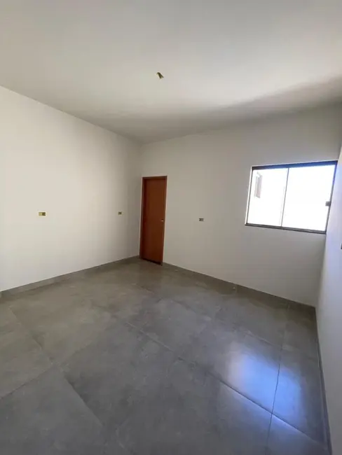 Foto 7 de Casa com 3 quartos à venda, 88m2 em Itumbiara - GO