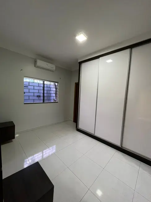Foto 9 de Casa com 3 quartos à venda, 220m2 em Caldas Novas - GO