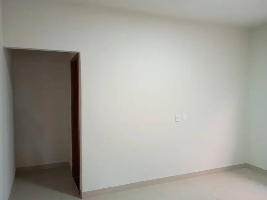 Foto 5 de Casa com 2 quartos à venda, 90m2 em Itumbiara - GO