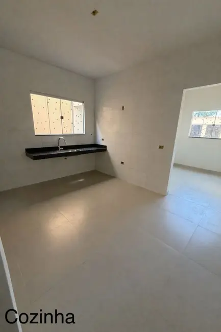Foto 4 de Casa com 3 quartos à venda, 90m2 em Itumbiara - GO