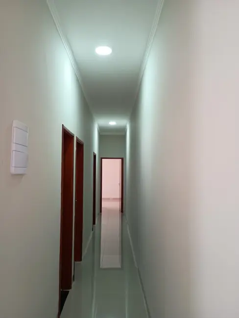 Foto 5 de Casa com 3 quartos à venda, 90m2 em Itumbiara - GO