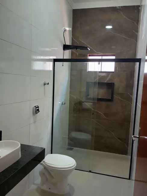 Foto 6 de Casa com 3 quartos à venda, 90m2 em Itumbiara - GO