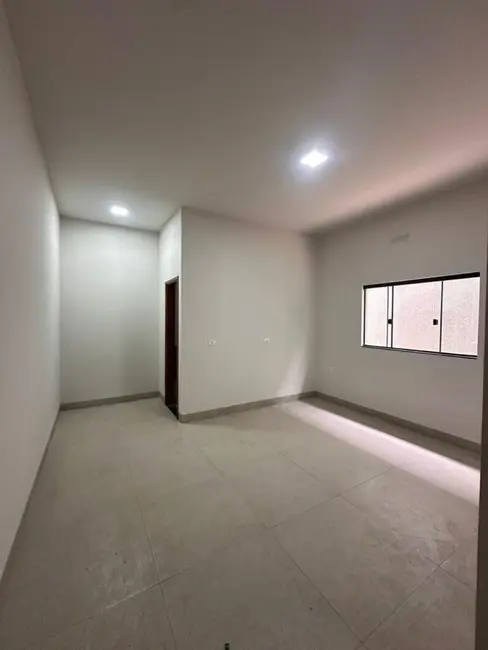 Foto 4 de Casa com 3 quartos à venda, 90m2 em Itumbiara - GO