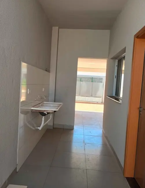 Foto 5 de Casa com 2 quartos à venda, 90m2 em Itumbiara - GO