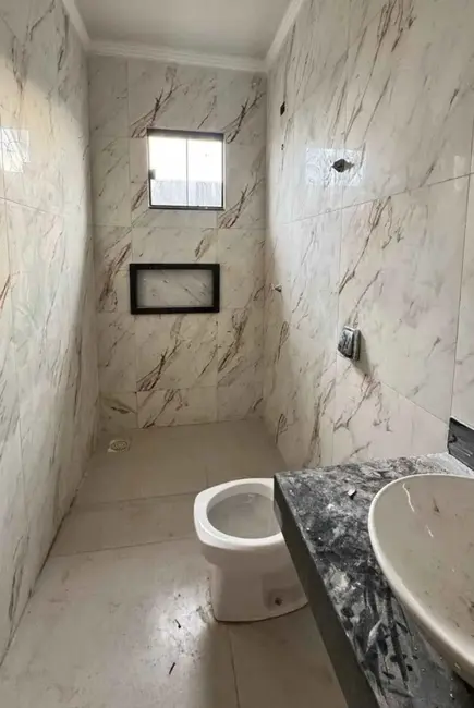 Foto 6 de Casa com 3 quartos à venda em Itumbiara - GO