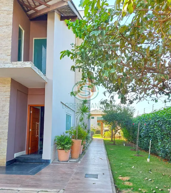 Casa com 5 quartos à venda, 900m2 em Manguinhos, Serra - ES - imagem 2 Foto 2 de Casa com 5 quartos à venda, 900m2 em Manguinhos, Serra - ES