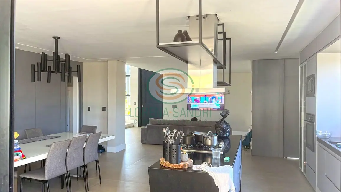 Casa de Condomínio com 5 quartos à venda e para alugar, 550m2 em Interlagos, Vila Velha - ES - imagem 5 Foto 5 de Casa de Condomínio com 5 quartos à venda e para alugar, 550m2 em Interlagos, Vila Velha - ES