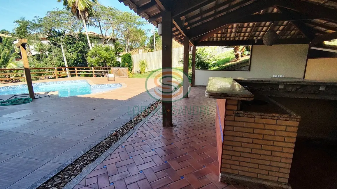 Casa com 4 quartos à venda, 300m2 em Guarapari - ES - imagem 4 Foto 4 de Casa com 4 quartos à venda, 300m2 em Guarapari - ES