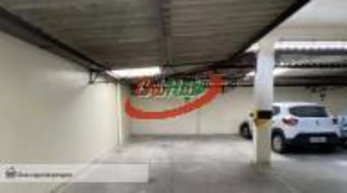 Apartamento com 3 quartos à venda, 153m2 em Centro, Pelotas - RS - imagem 5 Foto 5 de Apartamento com 3 quartos à venda, 153m2 em Centro, Pelotas - RS