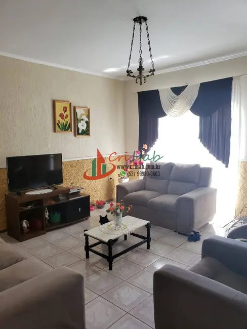 Foto 4 de Casa com 3 quartos à venda, 237m2 em Centro, Pelotas - RS