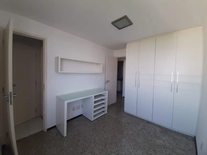 Foto 5 de Apartamento com 3 quartos para alugar, 94m2 em Sao Luis - MA