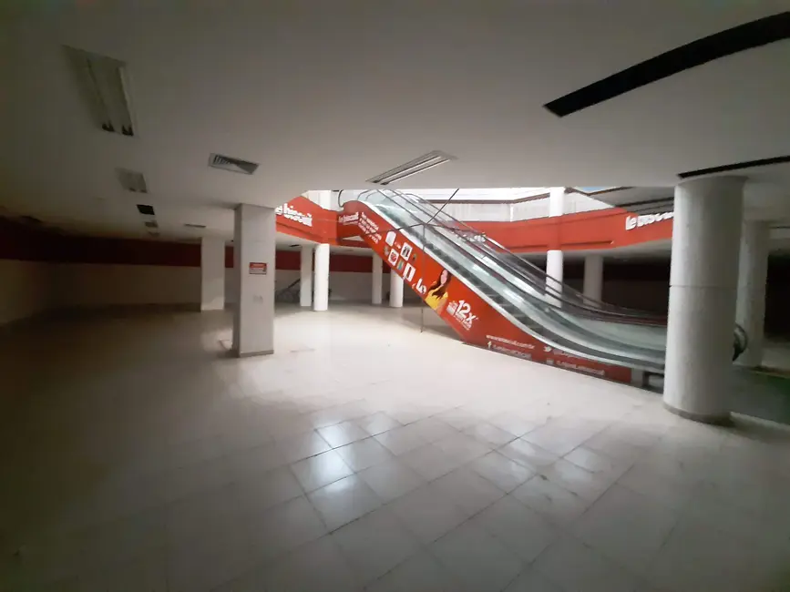 Loja para alugar, 2700m2 em Centro, Sao Luis - MA - imagem 9 Foto 9 de Loja para alugar, 2700m2 em Centro, Sao Luis - MA