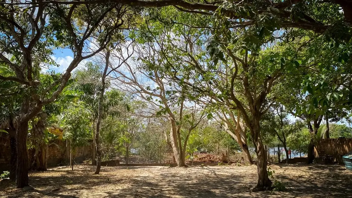 Foto 2 de Terreno / Lote à venda, 1500m2 em Barreirinhas - MA
