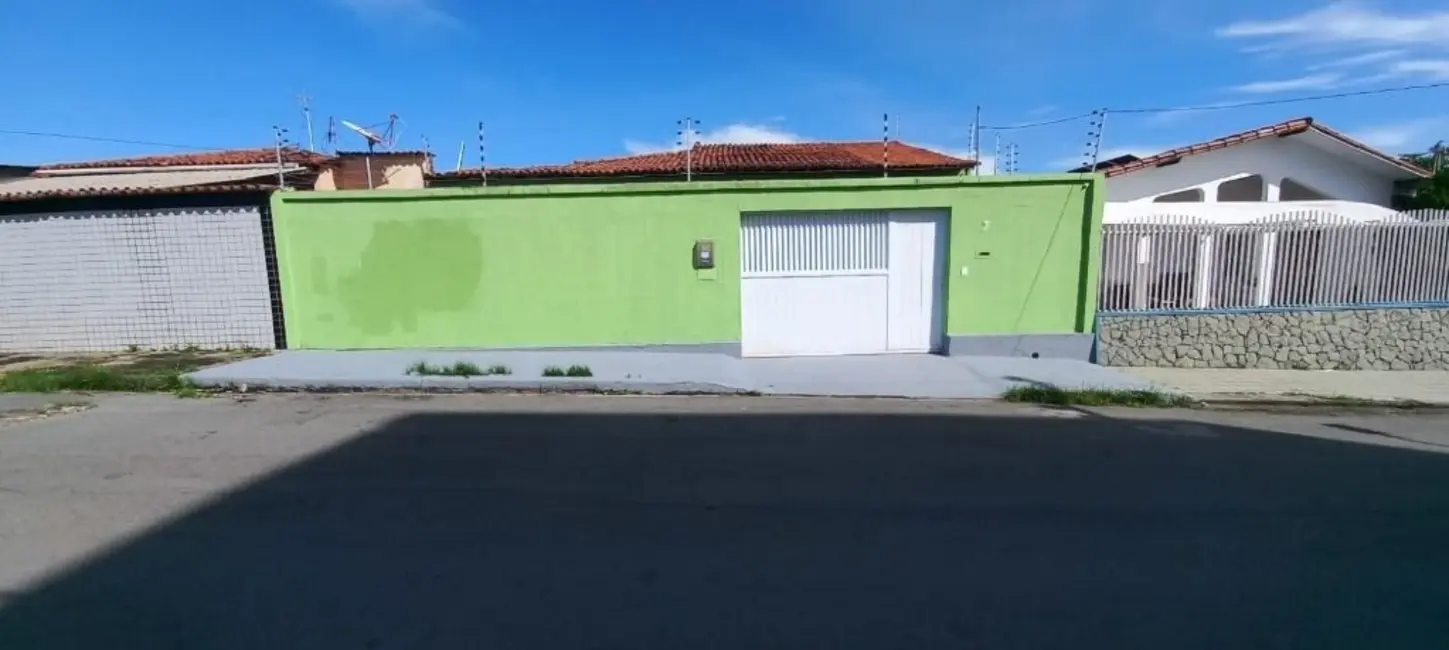 Foto 1 de Casa com 4 quartos à venda e para alugar, 260m2 em Jardim Renascença, Sao Luis - MA