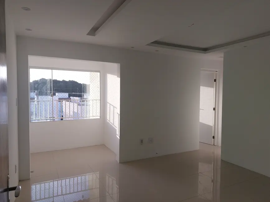 Foto 1 de Apartamento com 2 quartos para alugar, 60m2 em Turu, Sao Luis - MA