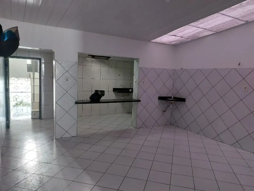 Casa com 3 quartos à venda e para alugar, 80m2 em Centro, Sao Luis - MA - imagem 6 Foto 6 de Casa com 3 quartos à venda e para alugar, 80m2 em Centro, Sao Luis - MA